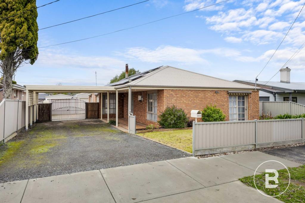 103 Yarrowee St, Sebastopol, VIC 3356