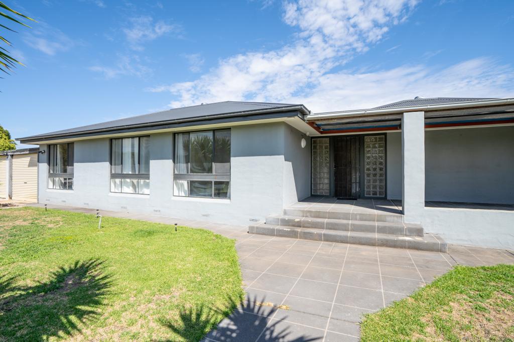 38 Geneva Cres, Lake Albert, NSW 2650