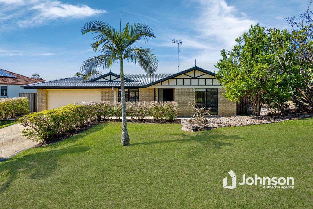 4 Palmerston Dr, Oxenford, QLD 4210