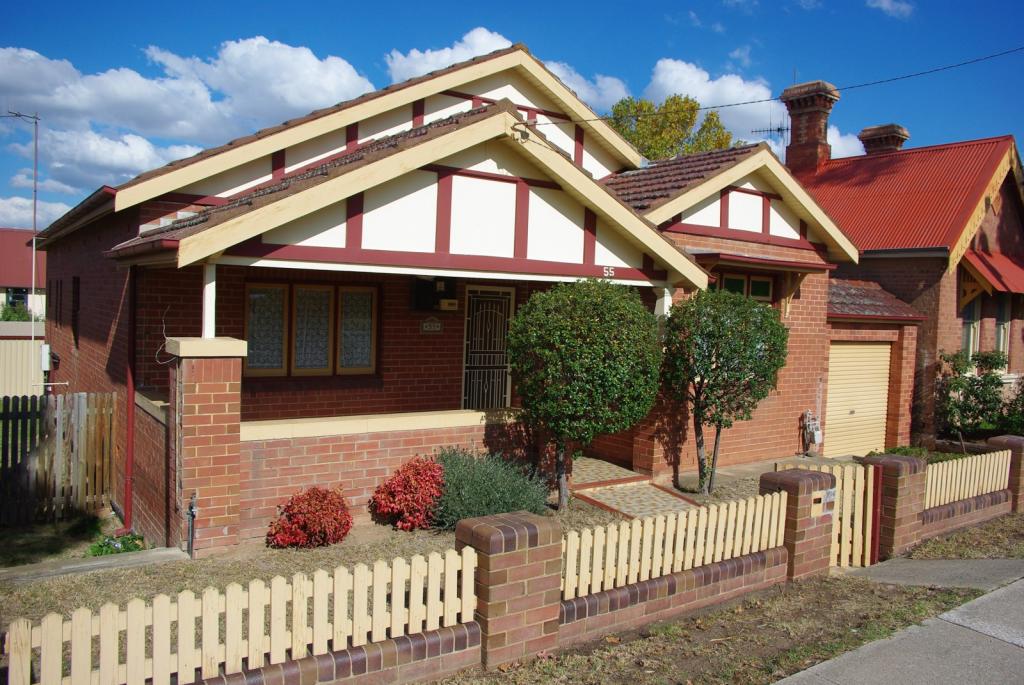 55 Cowper St, Goulburn, NSW 2580