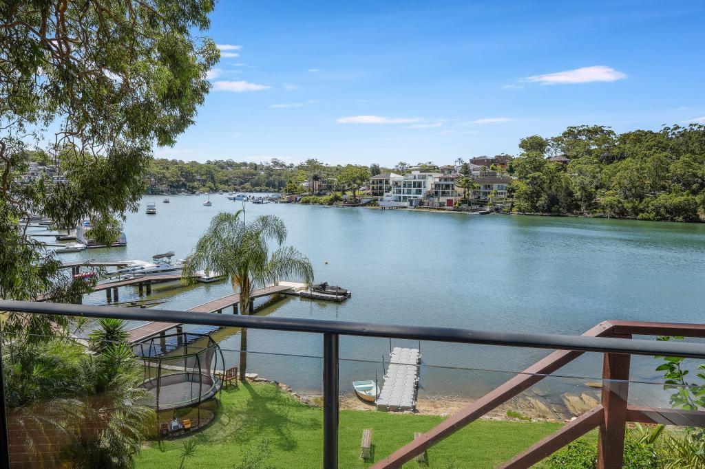 243 Connells Point Rd, Connells Point, NSW 2221