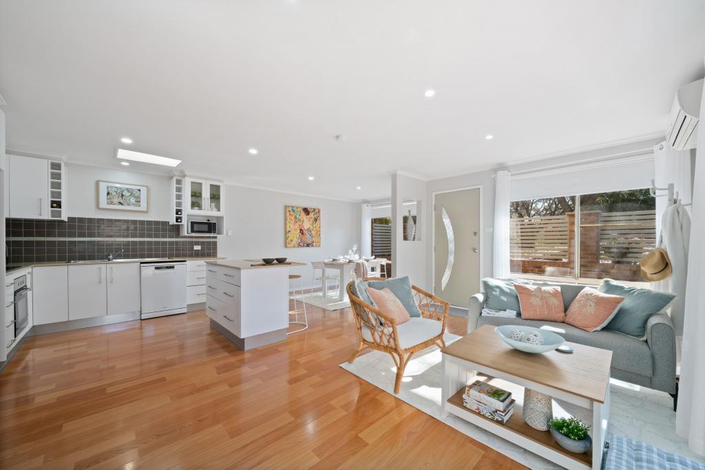 16 Wilhelmi Cres, Banks, ACT 2906