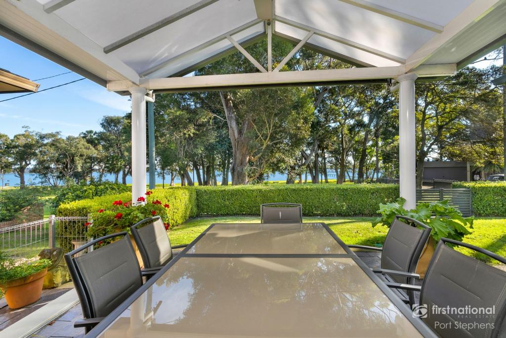 10 CROMARTY RD, SOLDIERS POINT, NSW 2317