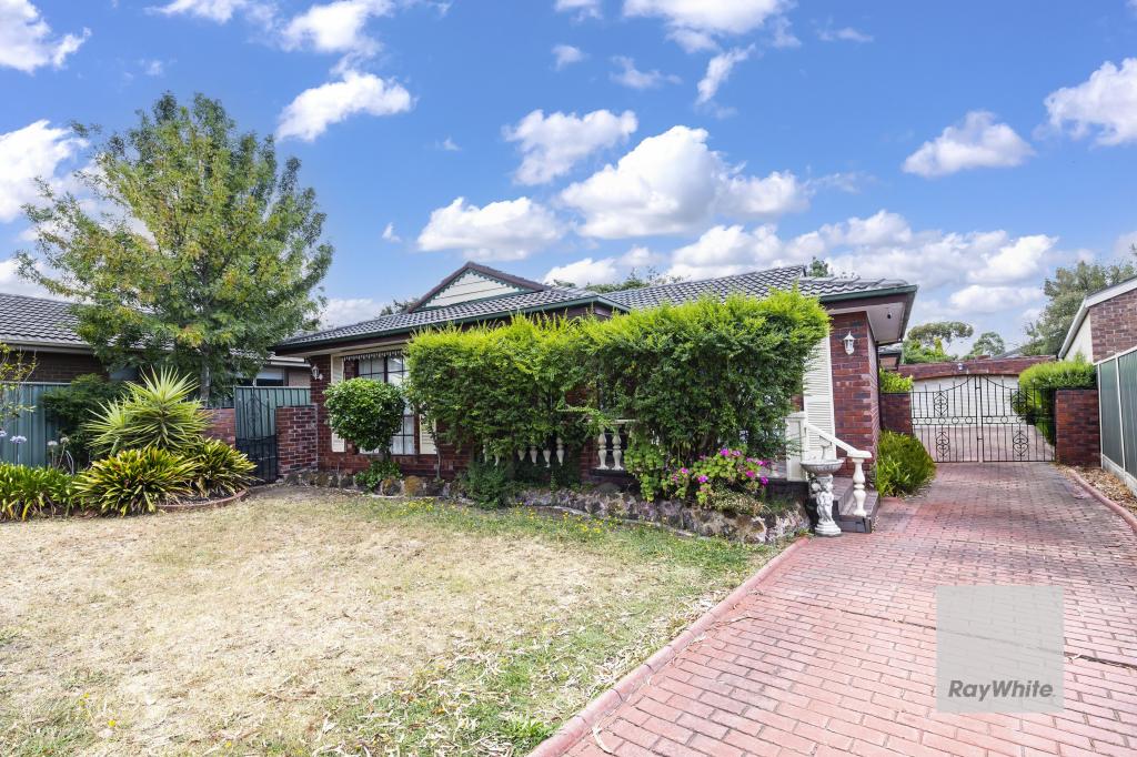 8 Mallacoota Ct, Taylors Lakes, VIC 3038