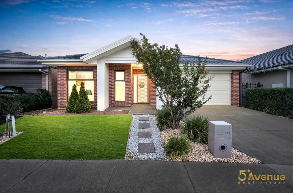 9 SUGARLOAF GR, WERRIBEE, VIC 3030