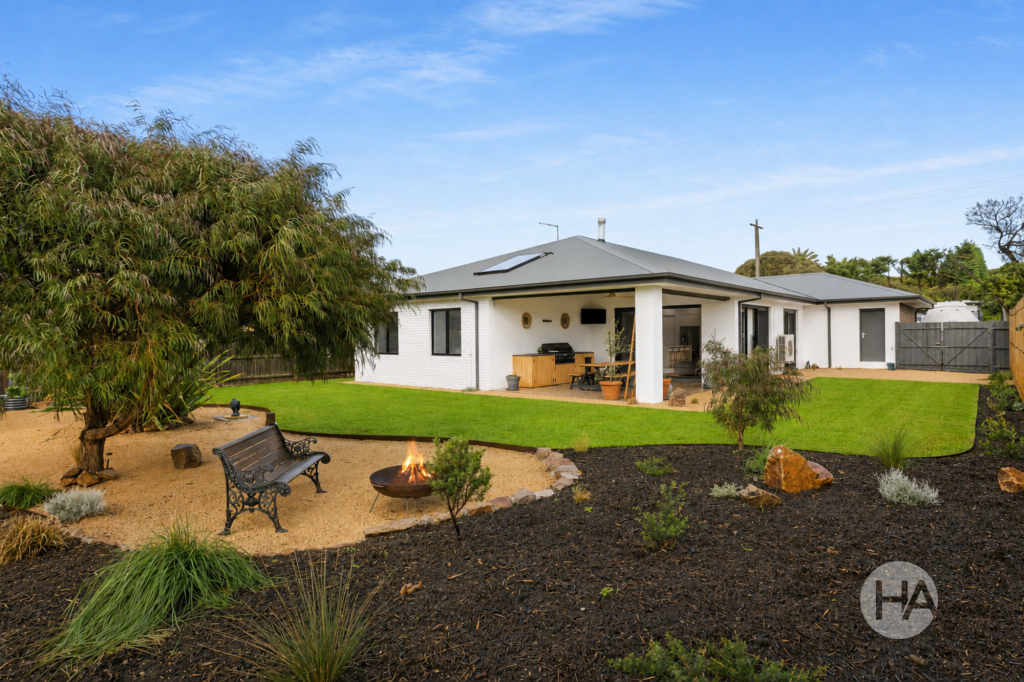 521 Dundas St, St Andrews Beach, VIC 3941