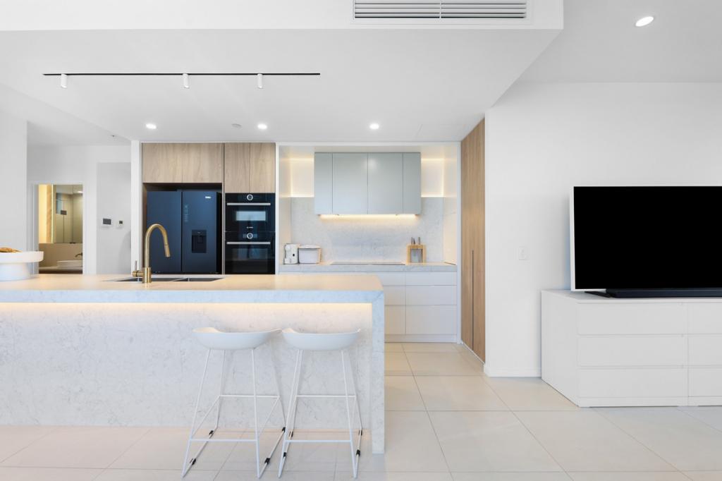49/20 Executive Dr, Burleigh Waters, QLD 4220