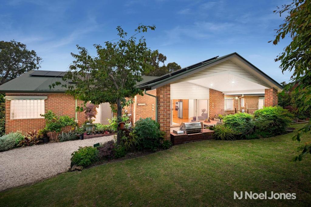 35 COBDEN CRES, LILYDALE, VIC 3140