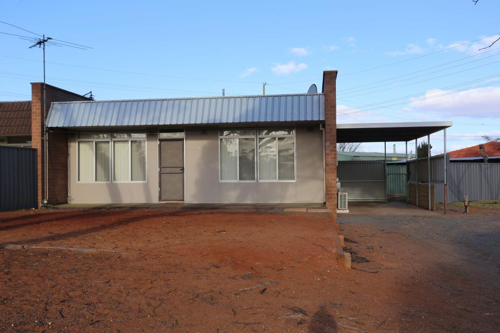 58 Sturt Pea Cres, Kambalda West, WA 6442