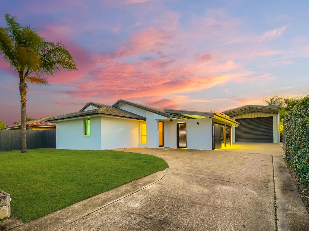 127 Snapper St, Kawungan, QLD 4655