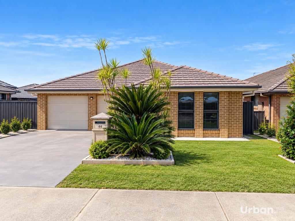 44 Mckeachie Dr, Aberglasslyn, NSW 2320