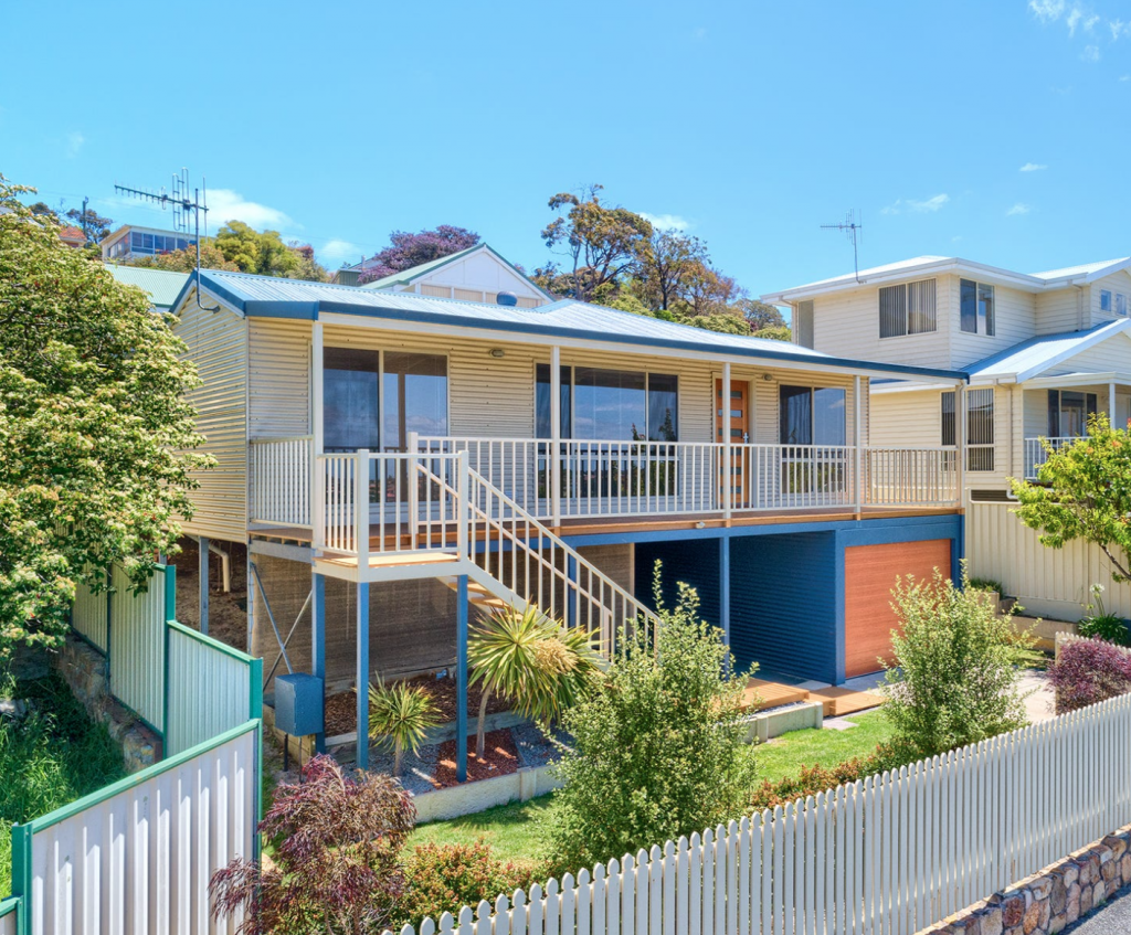 2/11b Wellington St, Mount Melville, WA 6330