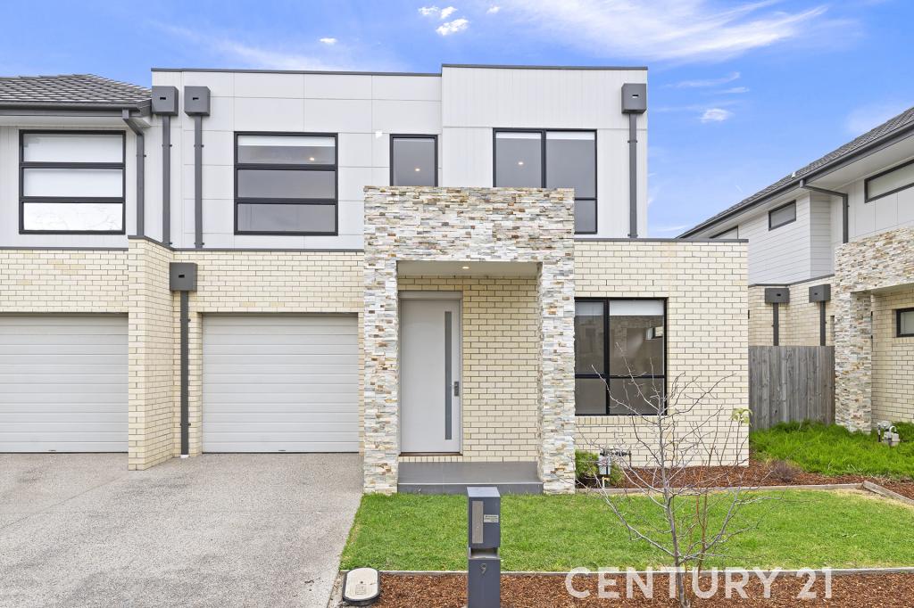 9 Poa Ct, Keysborough, VIC 3173