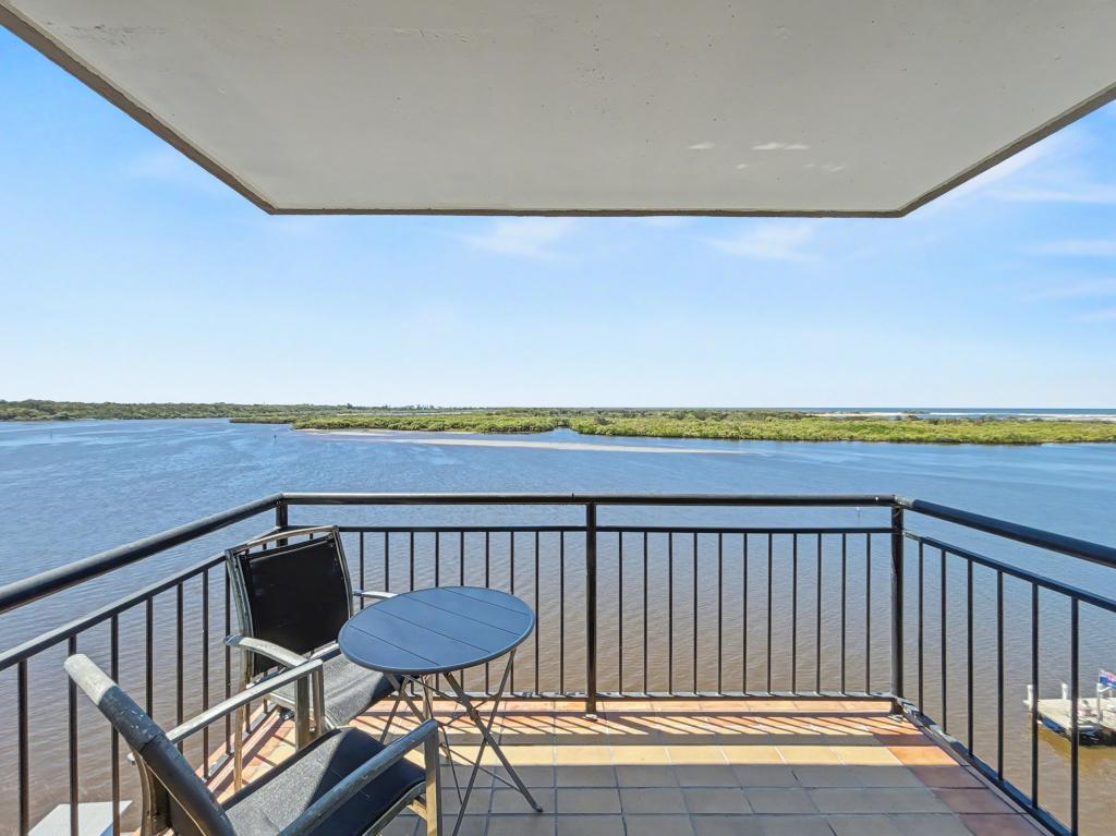 44/150 Duporth Ave, Maroochydore, QLD 4558