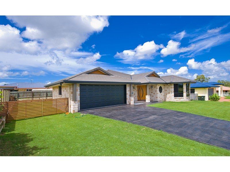 10 Nagle Dr, Norman Gardens, QLD 4701