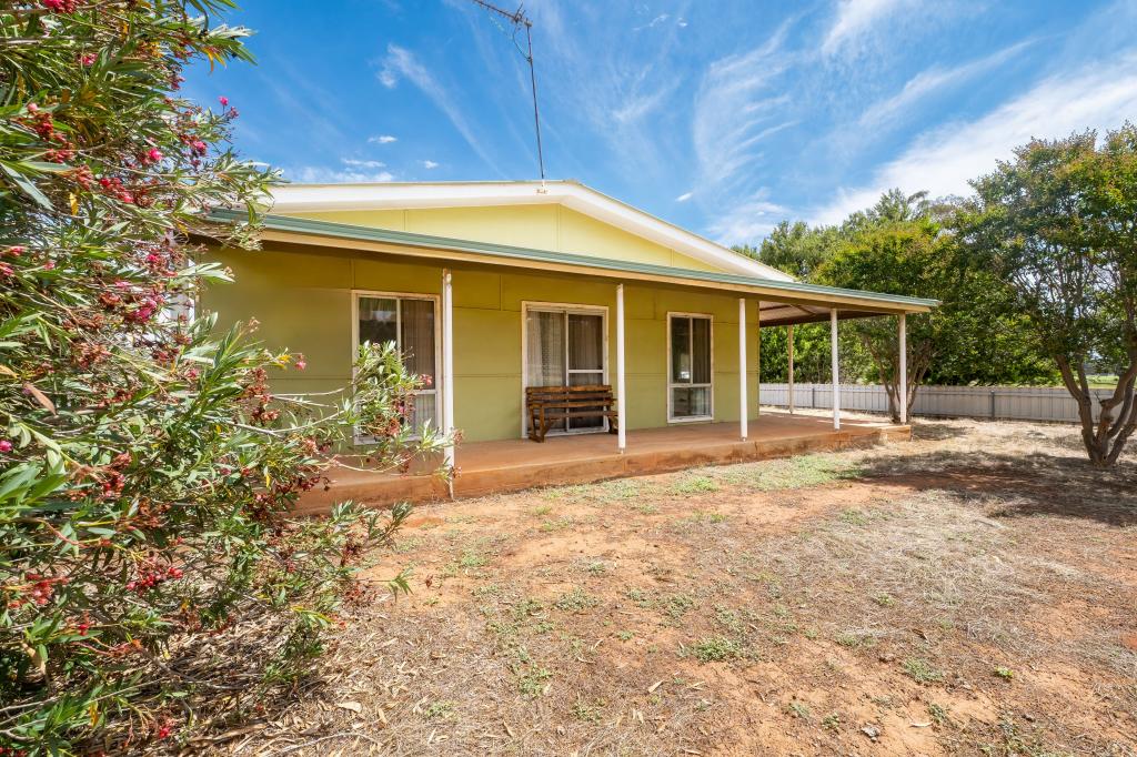 3177 Canola Way, Coolamon, NSW 2701