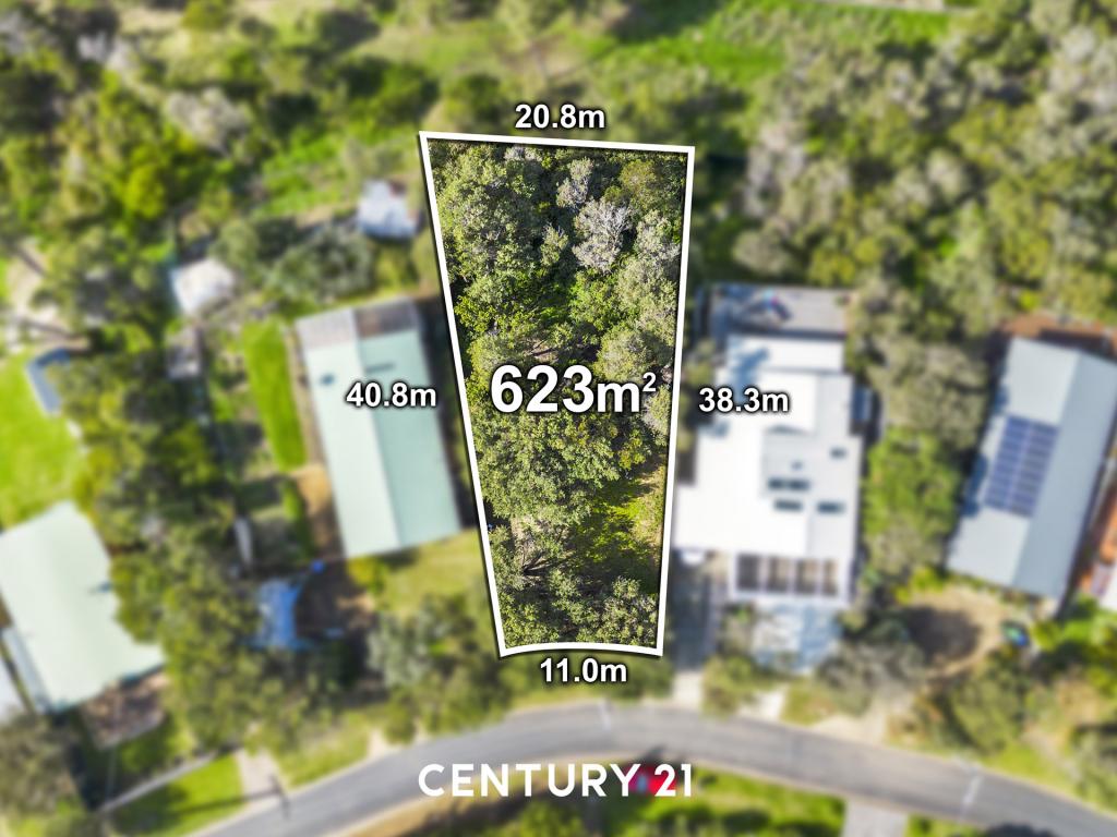 33 CURRAN WAY, TOOTGAROOK, VIC 3941