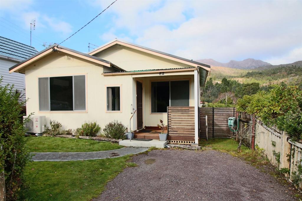 82 Batchelor St, Queenstown, TAS 7467