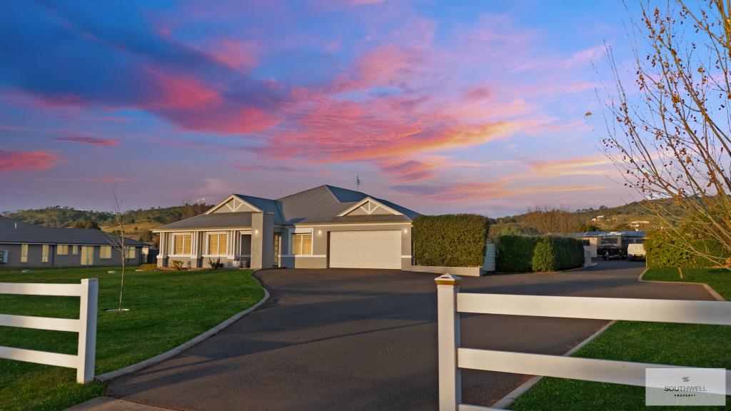 18 Sequoia Dr, Moore Creek, NSW 2340