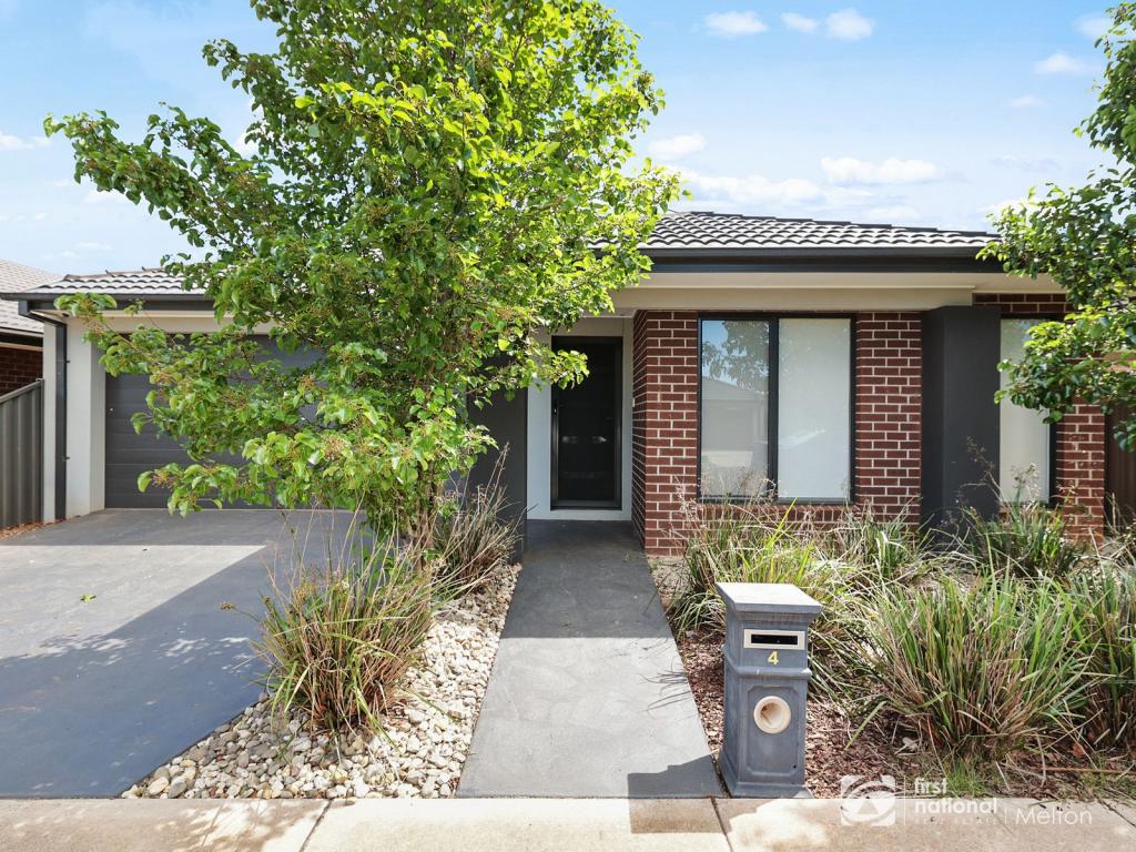 4 Monaco Gr, Strathtulloh, VIC 3338