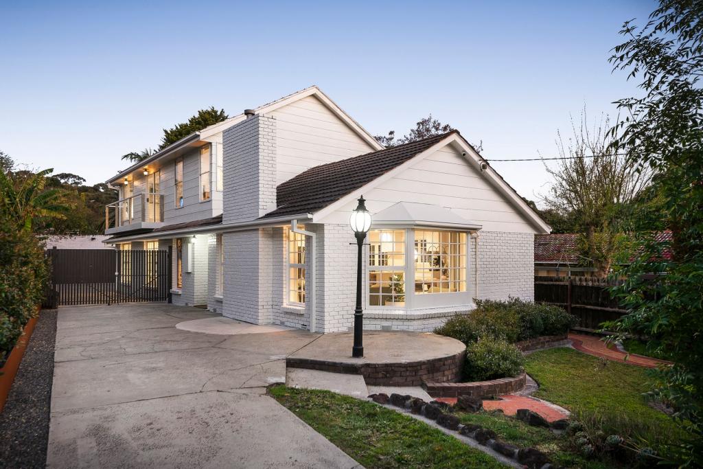 19 Kalmia St, Frankston, VIC 3199