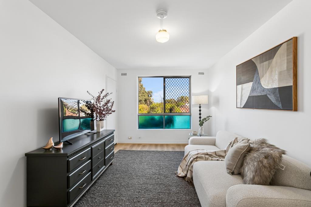 2/35 Osborne Pl, Stirling, WA 6021