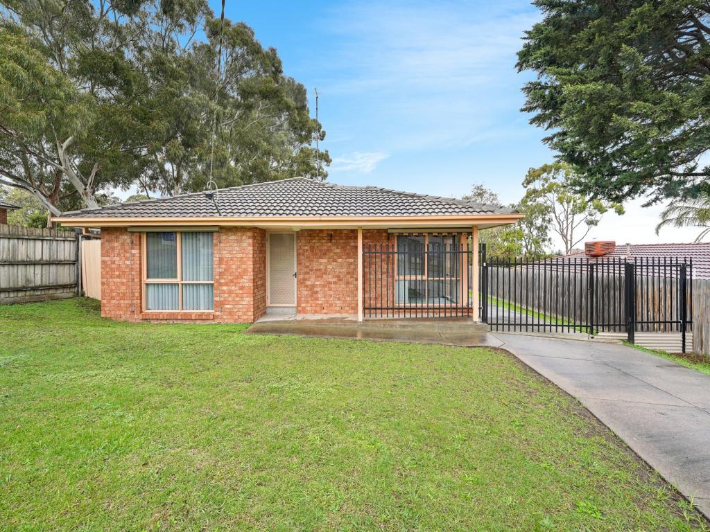 90 Eagle Dr, Pakenham, VIC 3810