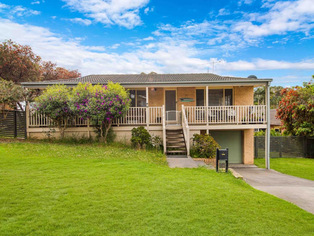 12 Osprey Pl, Surfside, NSW 2536