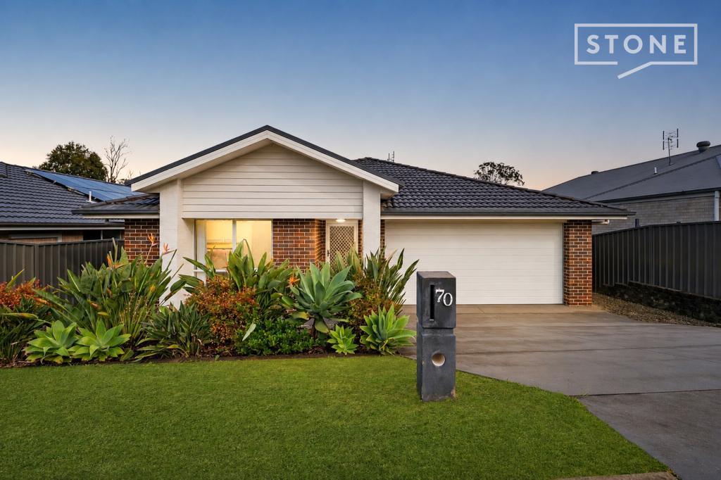 70 Figtree Bvd, Wadalba, NSW 2259
