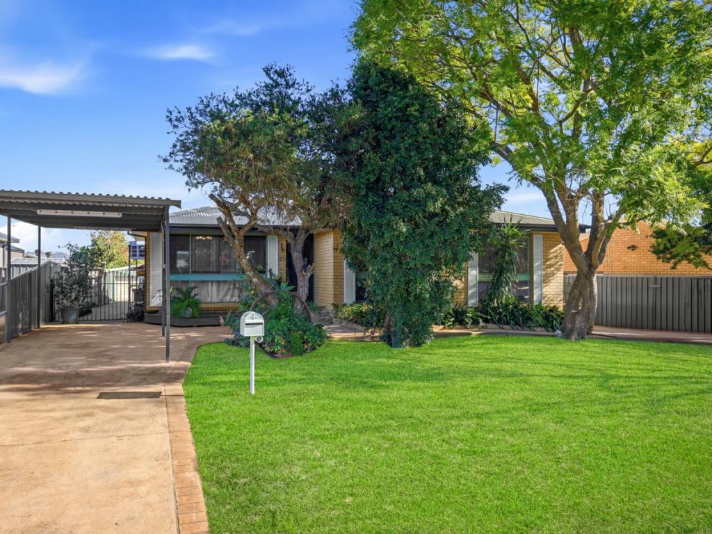 28 Gandell Cres, South Penrith, NSW 2750