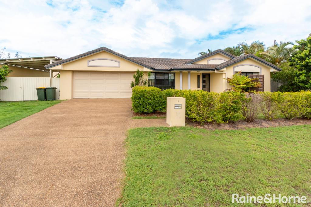 11 ELKINGTON AVE, BARGARA, QLD 4670