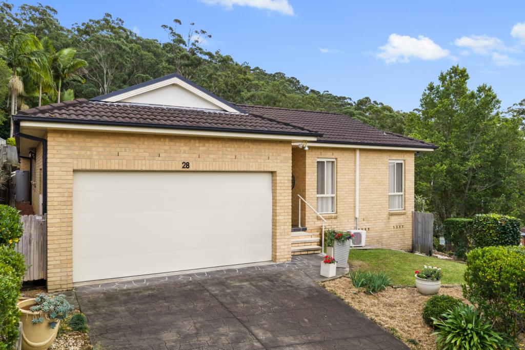 28 Strand Ave, Narara, NSW 2250