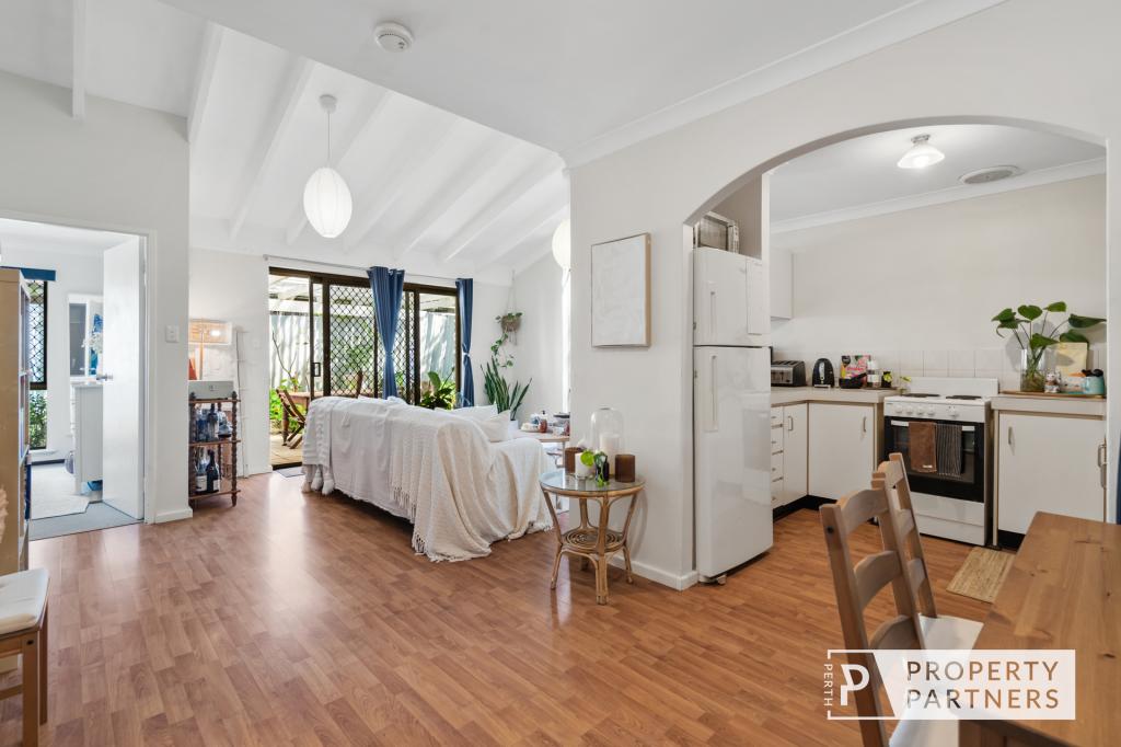 7/15 Dover Rd, Scarborough, WA 6019