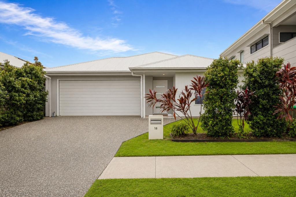 18 Rottnest Cres, Banya, QLD 4551
