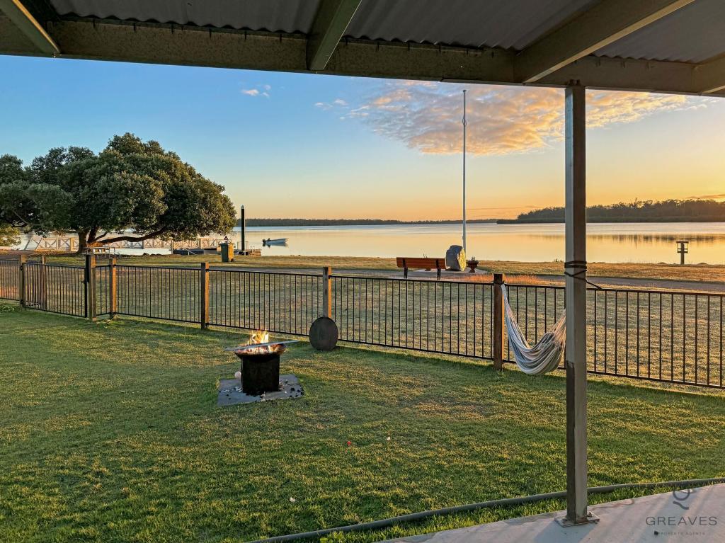 11 Wharf St, Buxton, QLD 4660