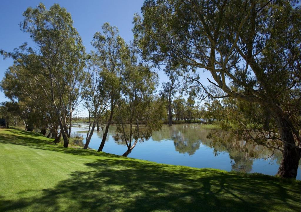 Lot 4 Riverside Court, Bundalong, VIC 3730