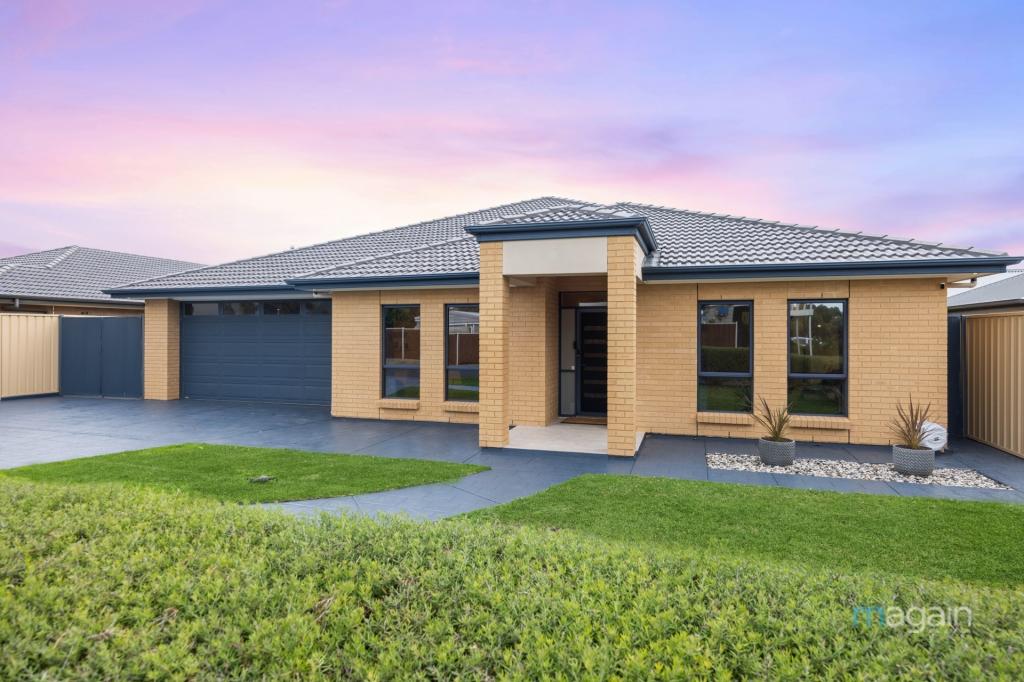 19 Lacy Coral Ave, Aldinga Beach, SA 5173