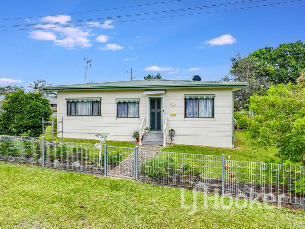 127 WARREGO DR, SANCTUARY POINT, NSW 2540