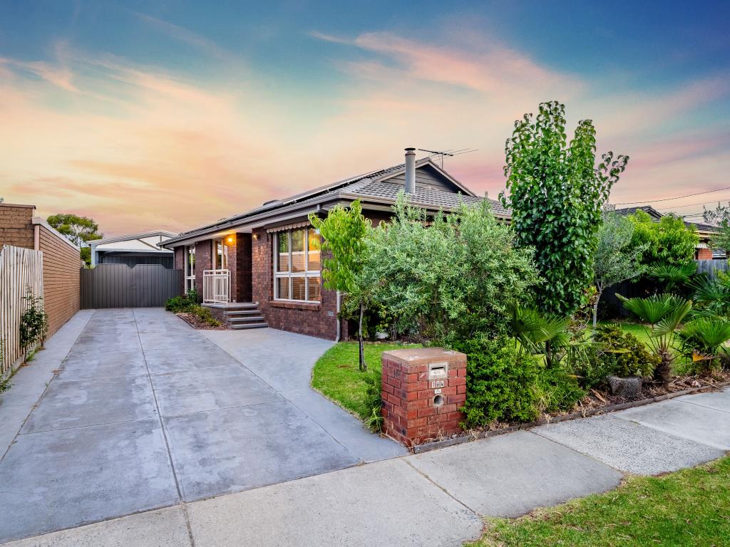 164 Monahans Rd, Cranbourne, VIC 3977