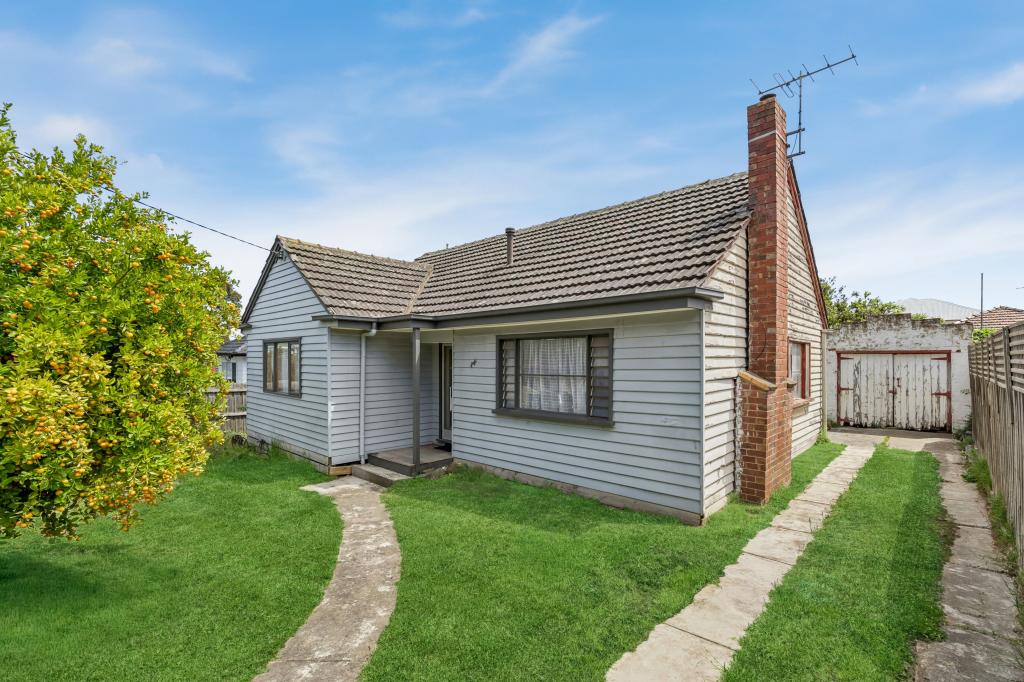 14 Hillcroft St, Reservoir, VIC 3073
