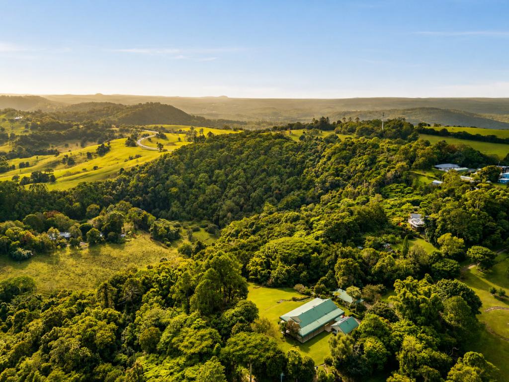 10 Rangers Rd, Balmoral Ridge, QLD 4552