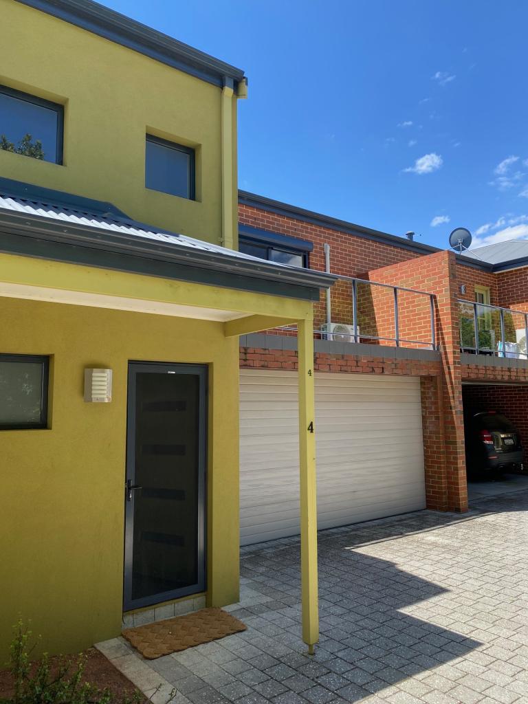 4/62 Sayer St, Midland, WA 6056