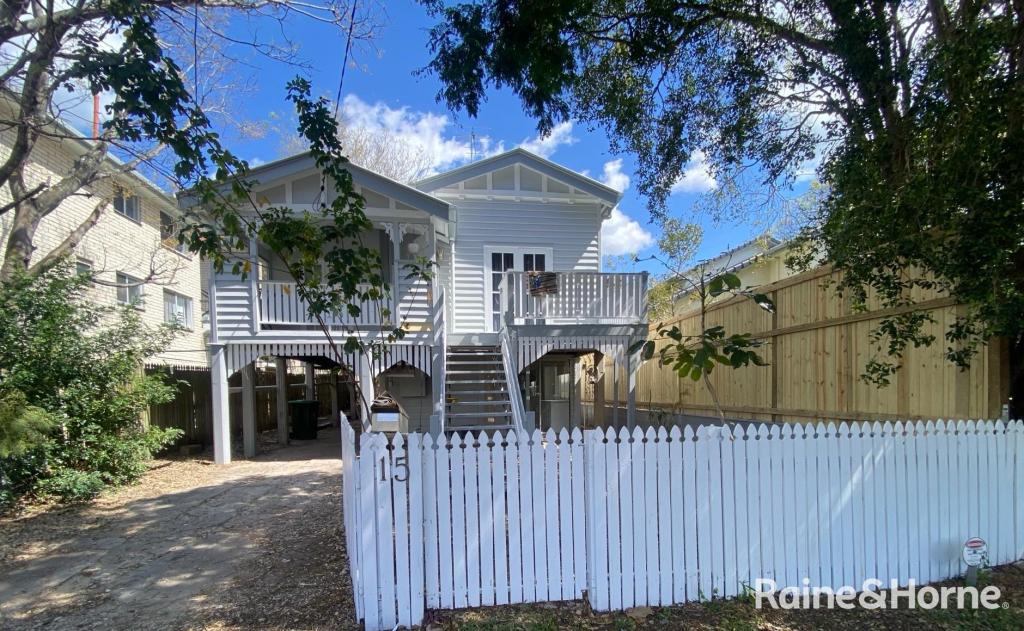 15B PIONEER ST, TOOWONG, QLD 4066