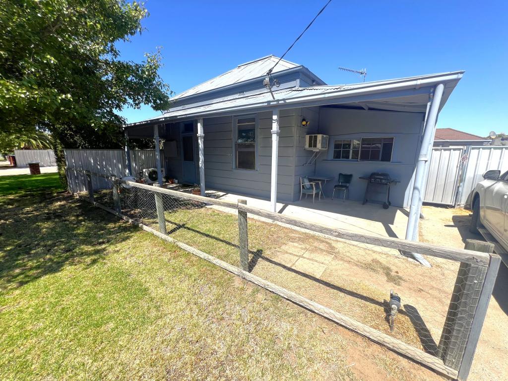 474 Maher St, Deniliquin, NSW 2710