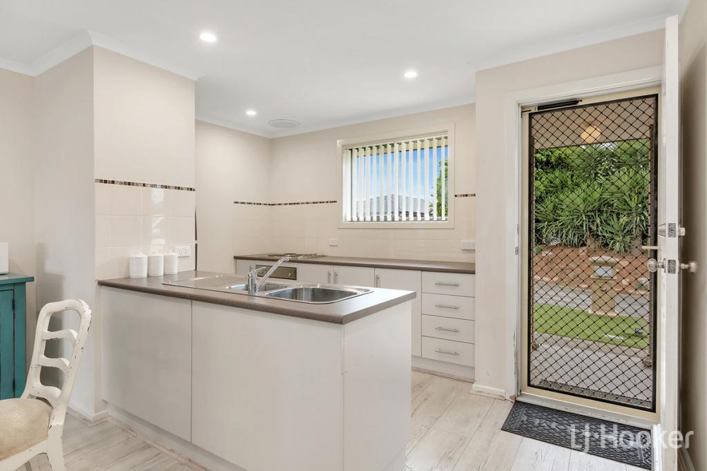 38 Hamra Dr, Smithfield, SA 5114