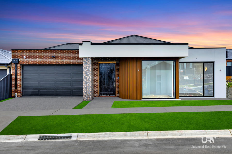 31 ARGON ST, KALKALLO, VIC 3064