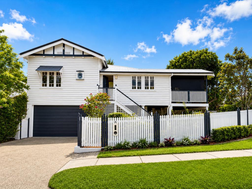 8 Arras St, Yeronga, QLD 4104