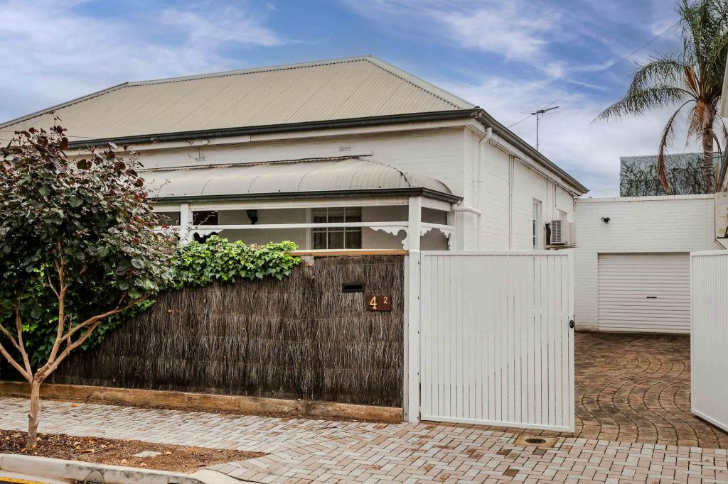 2/4 Ballantyne St, Thebarton, SA 5031