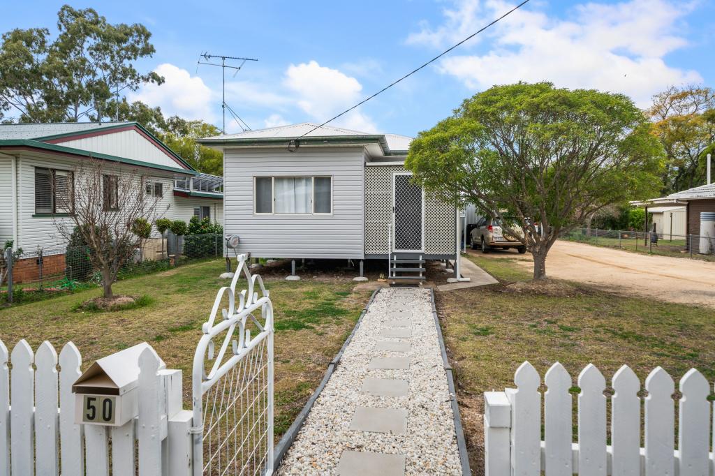 50 MURRAY ST, PITTSWORTH, QLD 4356