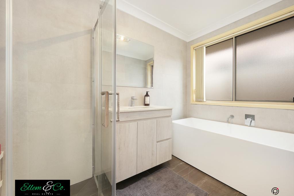7 Selwyn Gr, Horsley, NSW 2530